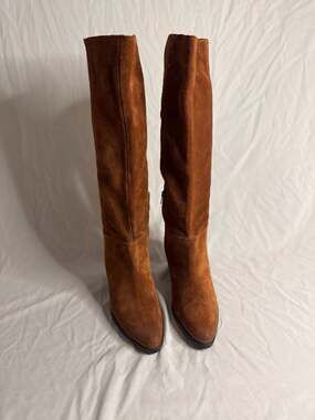 Naturalizer Fae Brown Suede Knee High Wide Calf Boots Size 8M